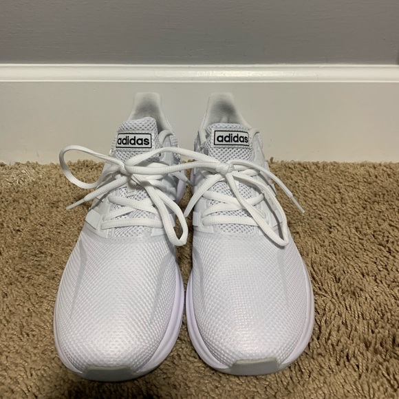 White runfalcon adidas shoes - Picture 4 of 4